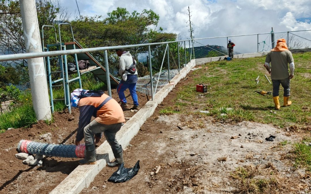 Cerramiento Lateral del Estado San Pedro